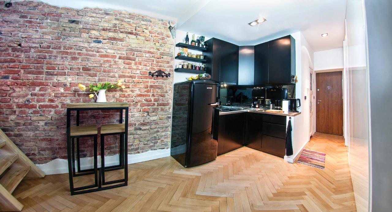 Waw Apartamenty Centrum Варшава Екстер'єр фото